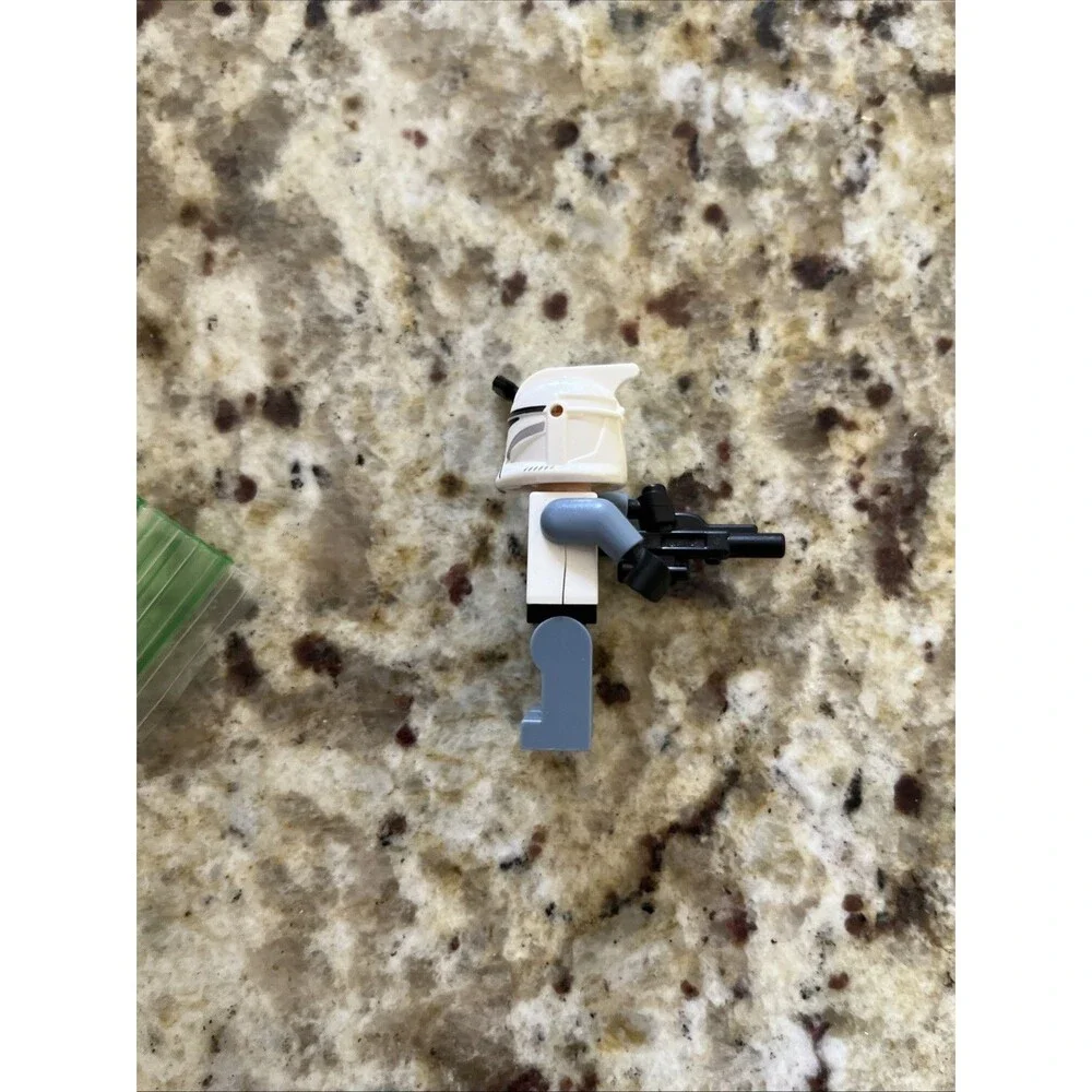 1X Lego Minifigure Star Wars Clone Trooper Commander WOLFFE Wolfpack 7964 SW0330